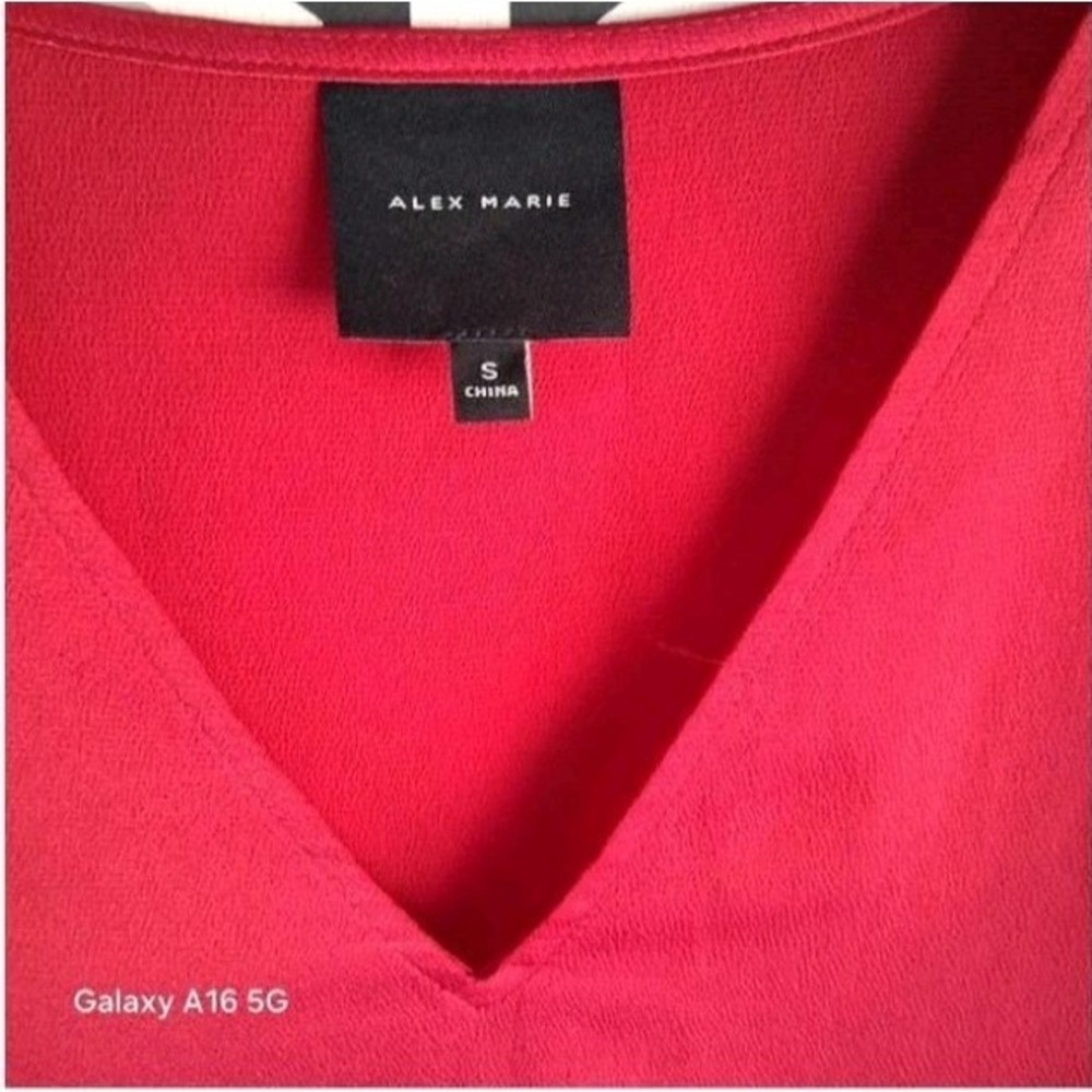 Alex Marie Red Blouse With V-Neck And Long Sleeves Size Small - Picture 6 of 6
